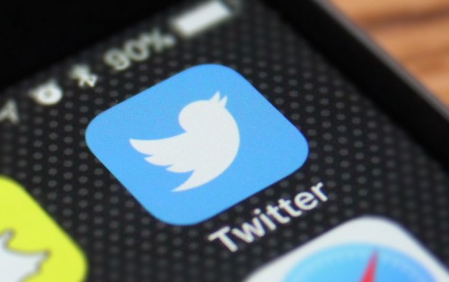     Twitter   